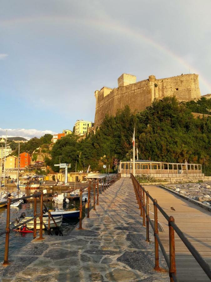 Casa A Lerici Nell'Antico Borgo Villa Екстериор снимка